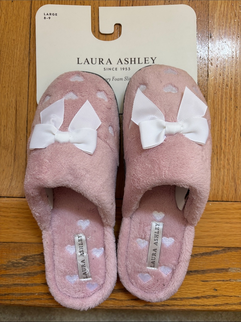 Laura Ashley ladies Blush Pink Plush Heart Slippers with White Bows nwt 8-9
